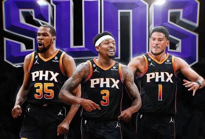 半场：科莫1-0萨索洛，杜维卡斯破门，尼科-帕斯倒钩射门被扑（半场战报：科莫1-0领先萨索洛，杜维卡斯建功，尼科-帕斯倒钩被扑出）