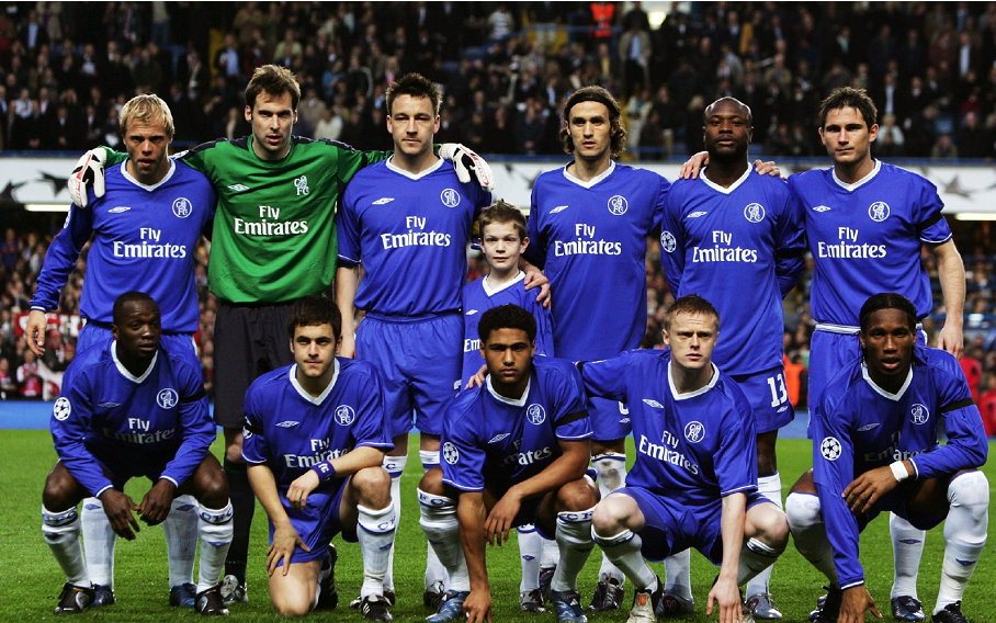 中超：上海海港主场4-1击败深圳队（中超联赛：上海海港主场4比1力克深圳队）