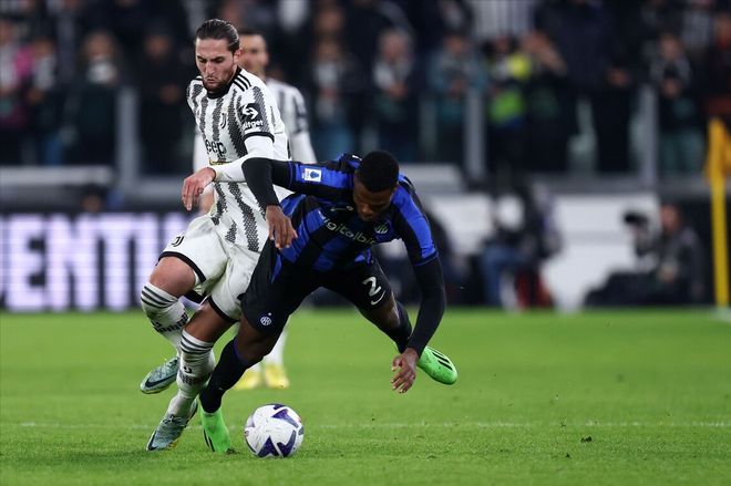 布伦森打铁奇兵末节17分难救主，布朗42+4+4，凯尔特人复仇尼克斯（布朗轰42+4+4率绿军复仇，布伦森末节17分难挽尼克斯败局）